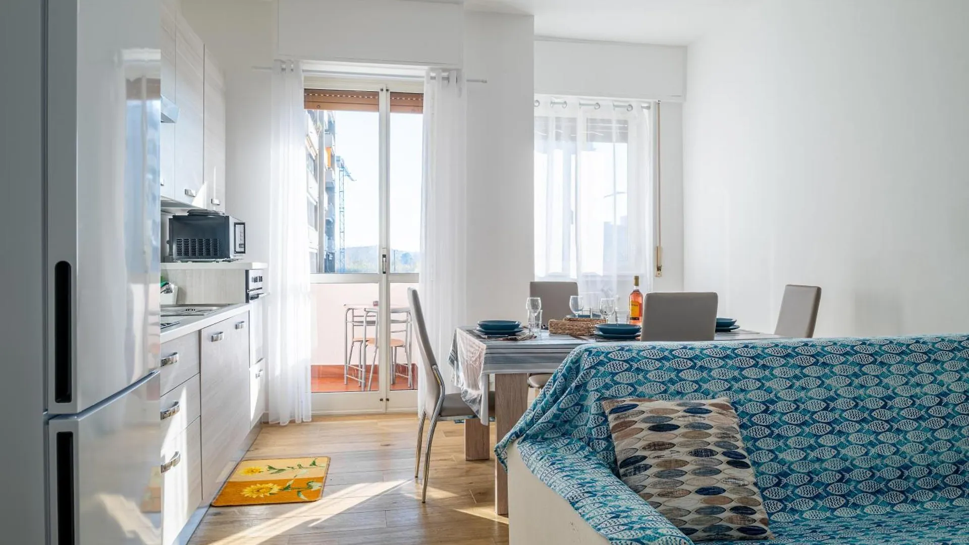 Polyclinic House Lägenhet San Donato Milanese Italien